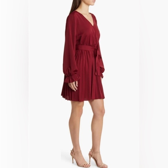 Nikki Lund Sienna Long Sleeve Faux Wrap Dress - Picture 7 of 13